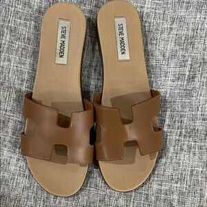 Steve Madden Tan Slide Sandals